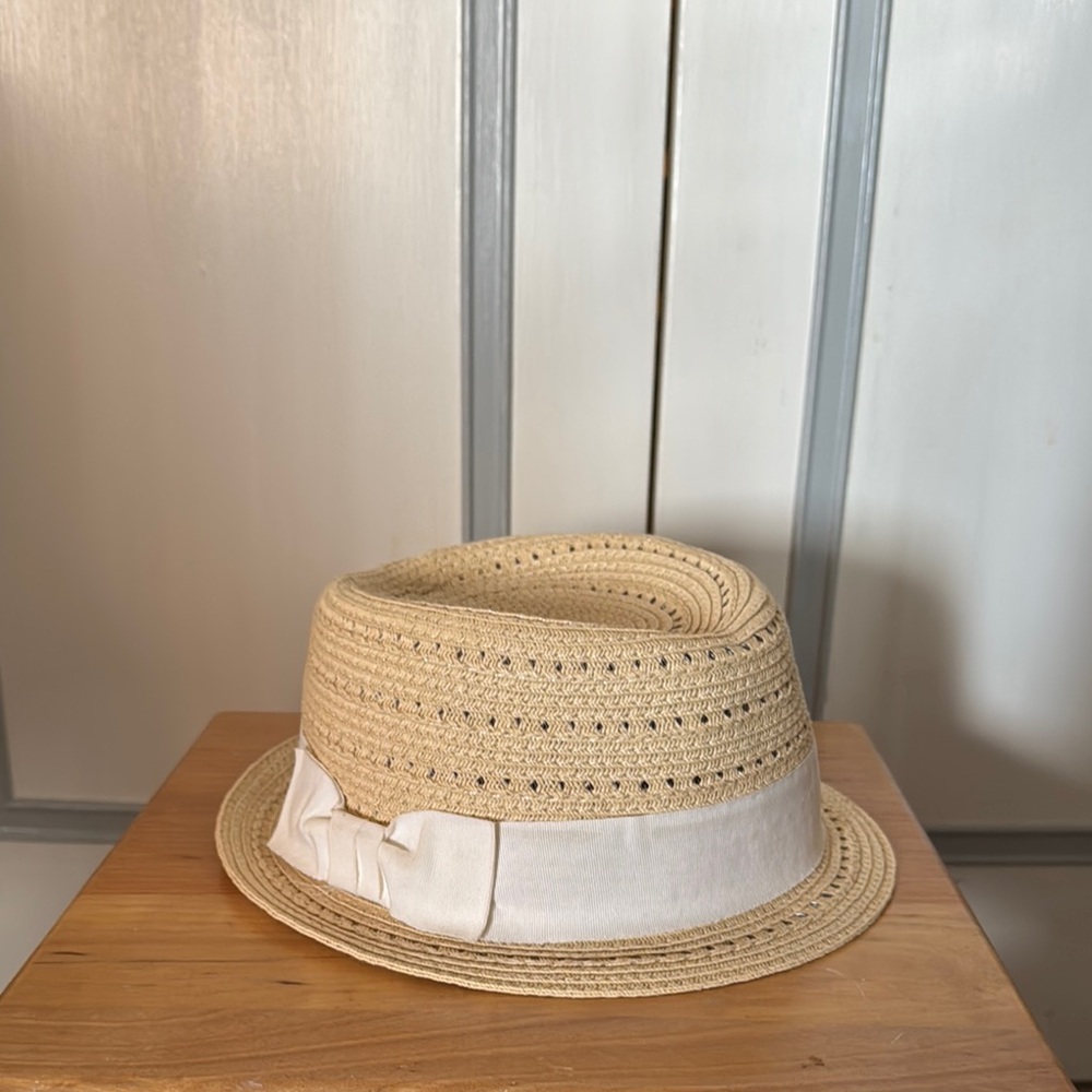 August Hats Tan Straw Fedora with Cream Band